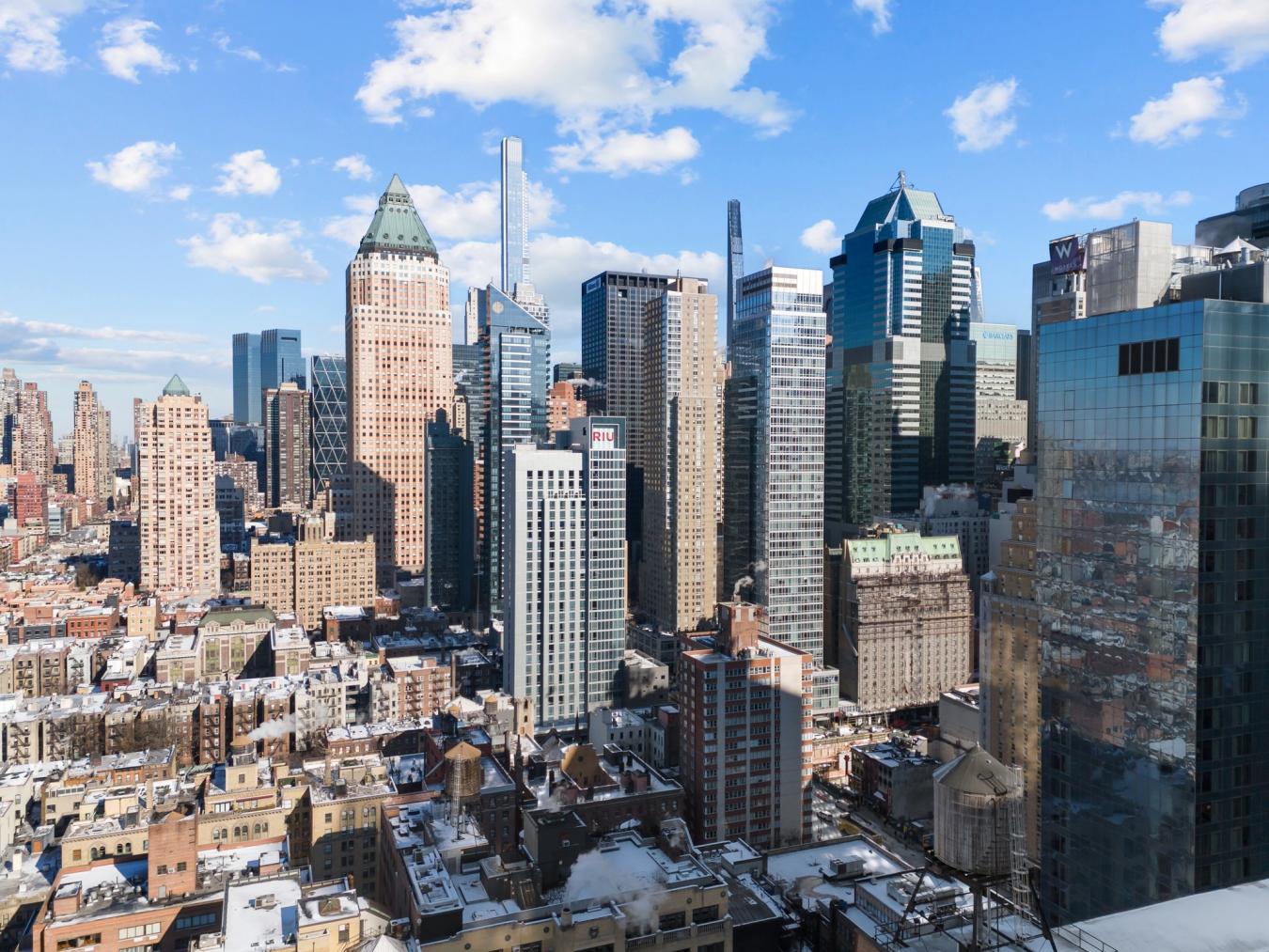 325 W 45 Street, New York, Manhattan, 10036, United States, ,1 BathroomBathrooms,Residential,For Sale,325 W 45 Street,2098043