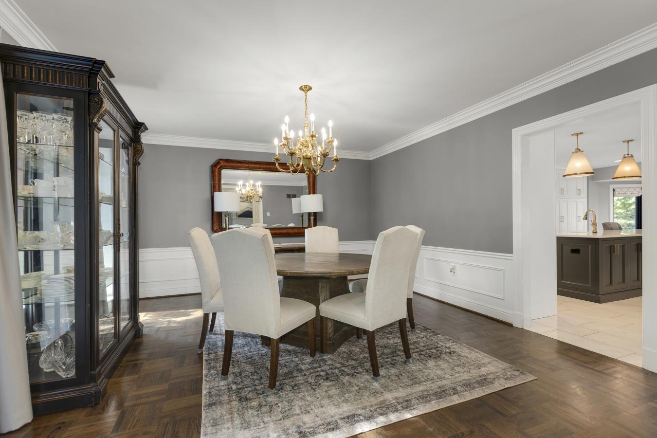 Richmond Heights, Missouri, 63117, United States, 4 Bedrooms Bedrooms, ,3 BathroomsBathrooms,Residential,For Sale,1841192