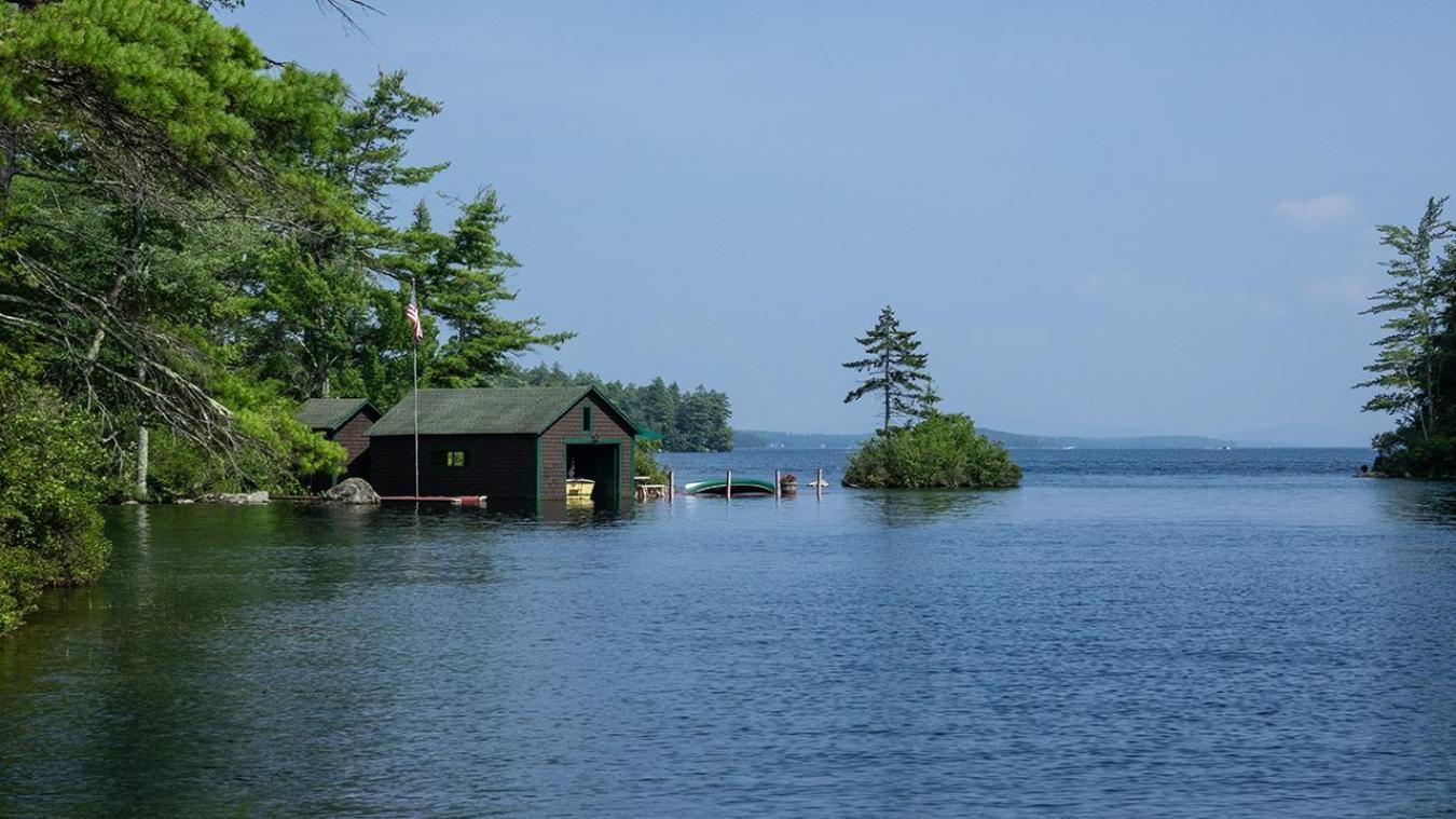 Meredith, New Hampshire, 03253, United States, 4 Bedrooms Bedrooms, ,1 BathroomBathrooms,Residential,For Sale,1831653