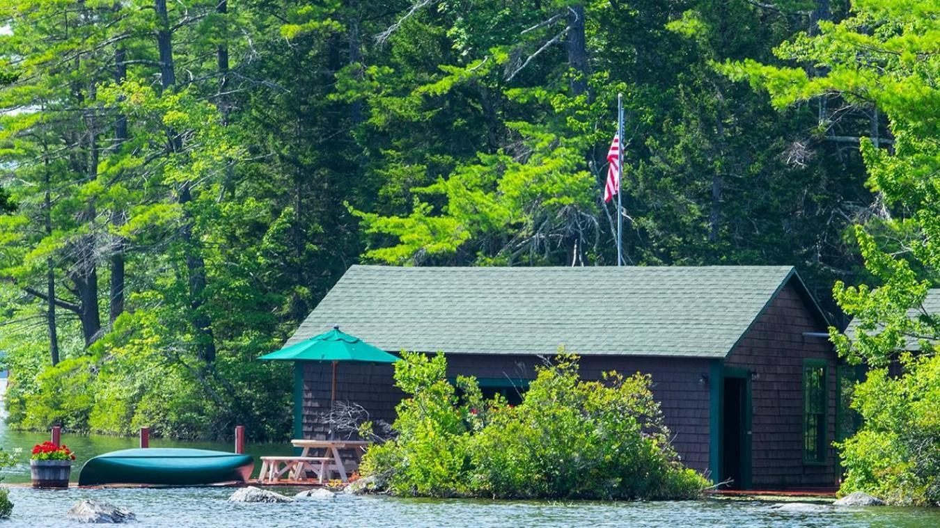 Meredith, New Hampshire, 03253, United States, 4 Bedrooms Bedrooms, ,1 BathroomBathrooms,Residential,For Sale,1831653