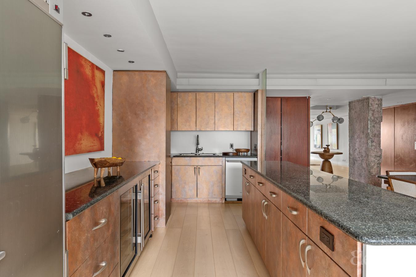 New York, New York, 10022, United States, 5 Bedrooms Bedrooms, ,6 BathroomsBathrooms,Residential,For Sale,1831651