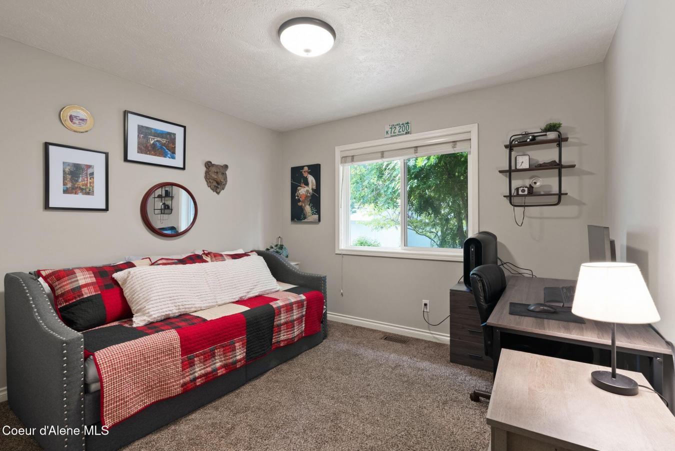 Post Falls, Idaho, 83854, United States, 5 Bedrooms Bedrooms, ,Residential,For Sale,1841178