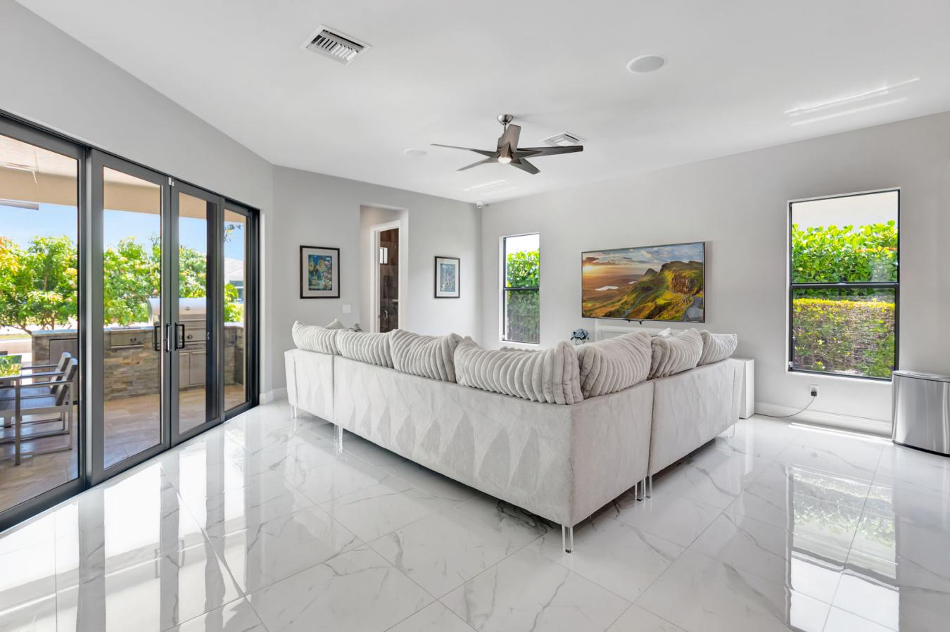 Boca Raton, Florida, 33496, United States, 5 Bedrooms Bedrooms, ,5 BathroomsBathrooms,Residential,For Sale,1832126