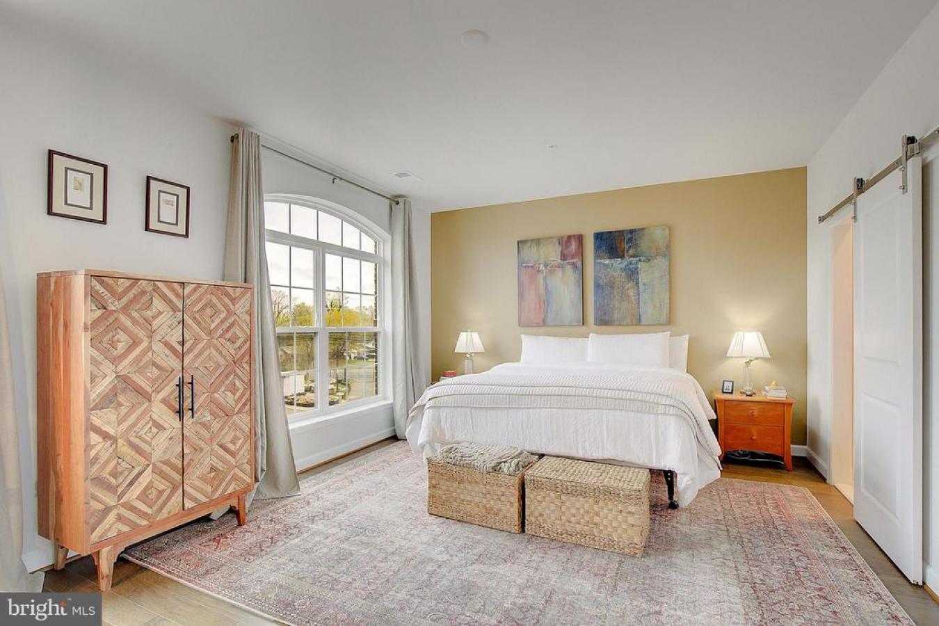 NATIONAL HARBOR, Maryland, 20745, United States, 3 Bedrooms Bedrooms, ,3 BathroomsBathrooms,Residential,For Sale,1841171