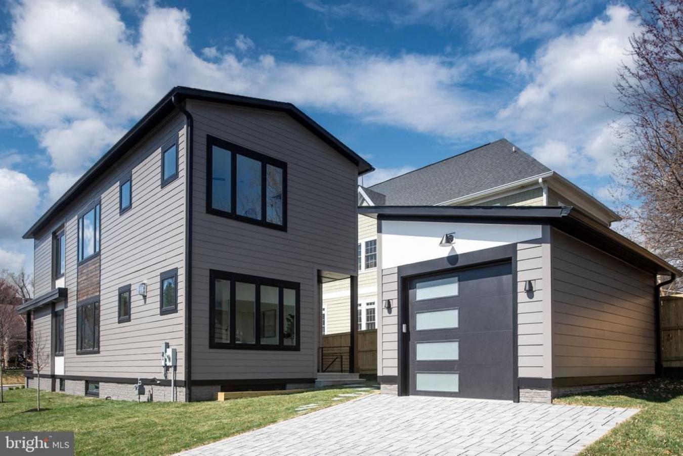 ARLINGTON, Virginia, 22207, United States, 6 Bedrooms Bedrooms, ,4 BathroomsBathrooms,Residential,For Sale,1841170