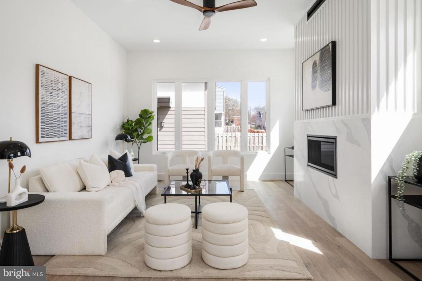 ARLINGTON, Virginia, 22207, United States, 6 Bedrooms Bedrooms, ,4 BathroomsBathrooms,Residential,For Sale,1841170