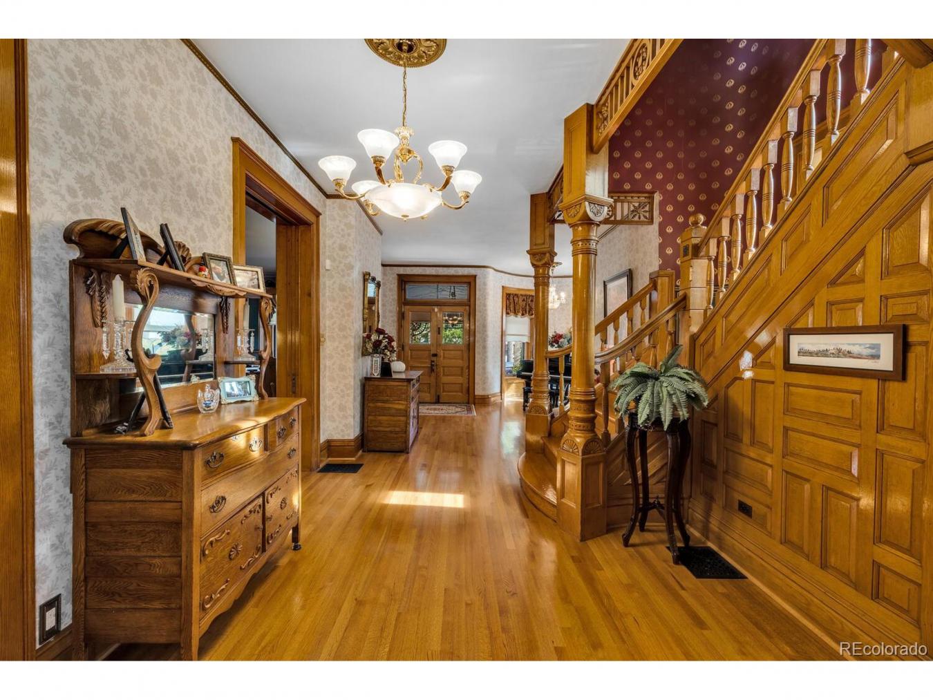 Pueblo, Colorado, 81004, United States, 7 Bedrooms Bedrooms, ,3 BathroomsBathrooms,Residential,For Sale,1843277