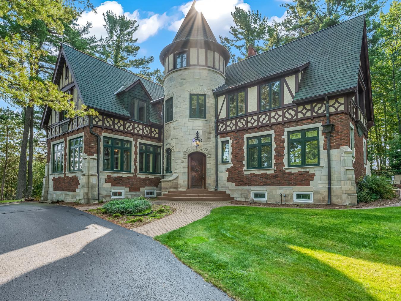 Eagle River, Wisconsin, 54521, United States, 12 Bedrooms Bedrooms, ,12 BathroomsBathrooms,Residential,For Sale,1832125