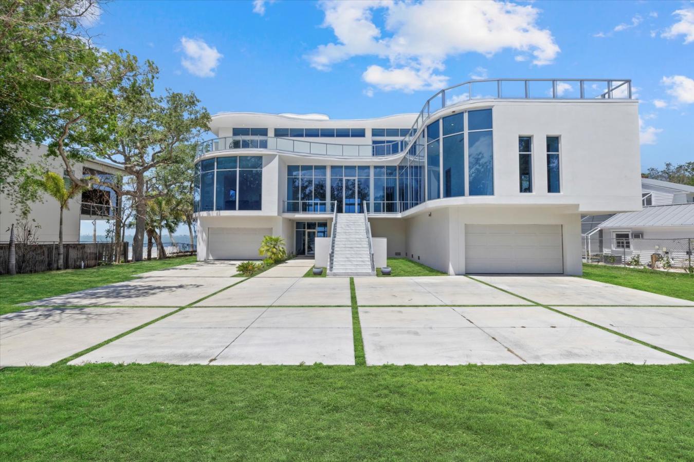 Sarasota, Sarasota County, 34234, United States, 8 Bedrooms Bedrooms, ,8 BathroomsBathrooms,Residential,For Sale,1843275