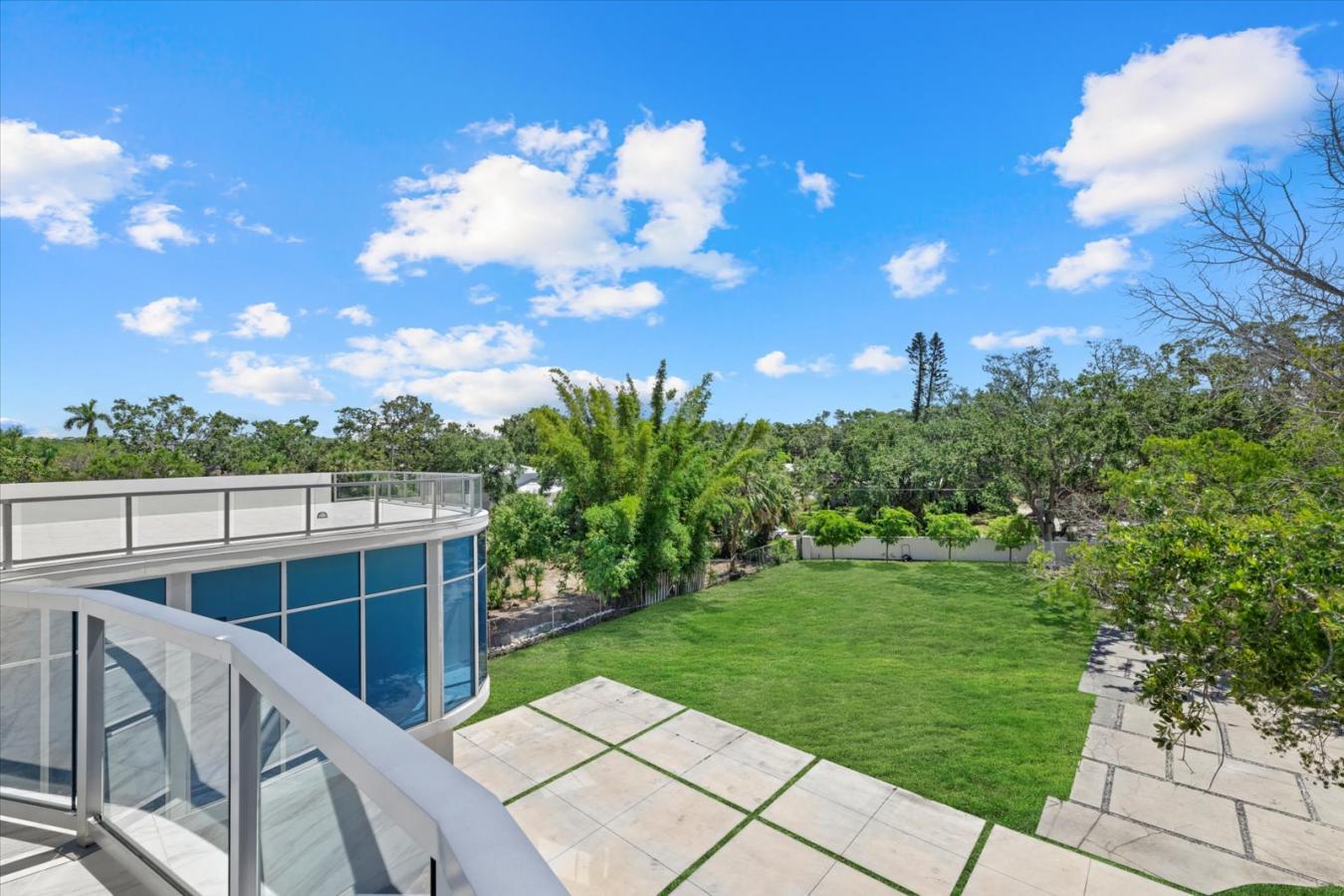 Sarasota, Sarasota County, 34234, United States, 8 Bedrooms Bedrooms, ,8 BathroomsBathrooms,Residential,For Sale,1843275