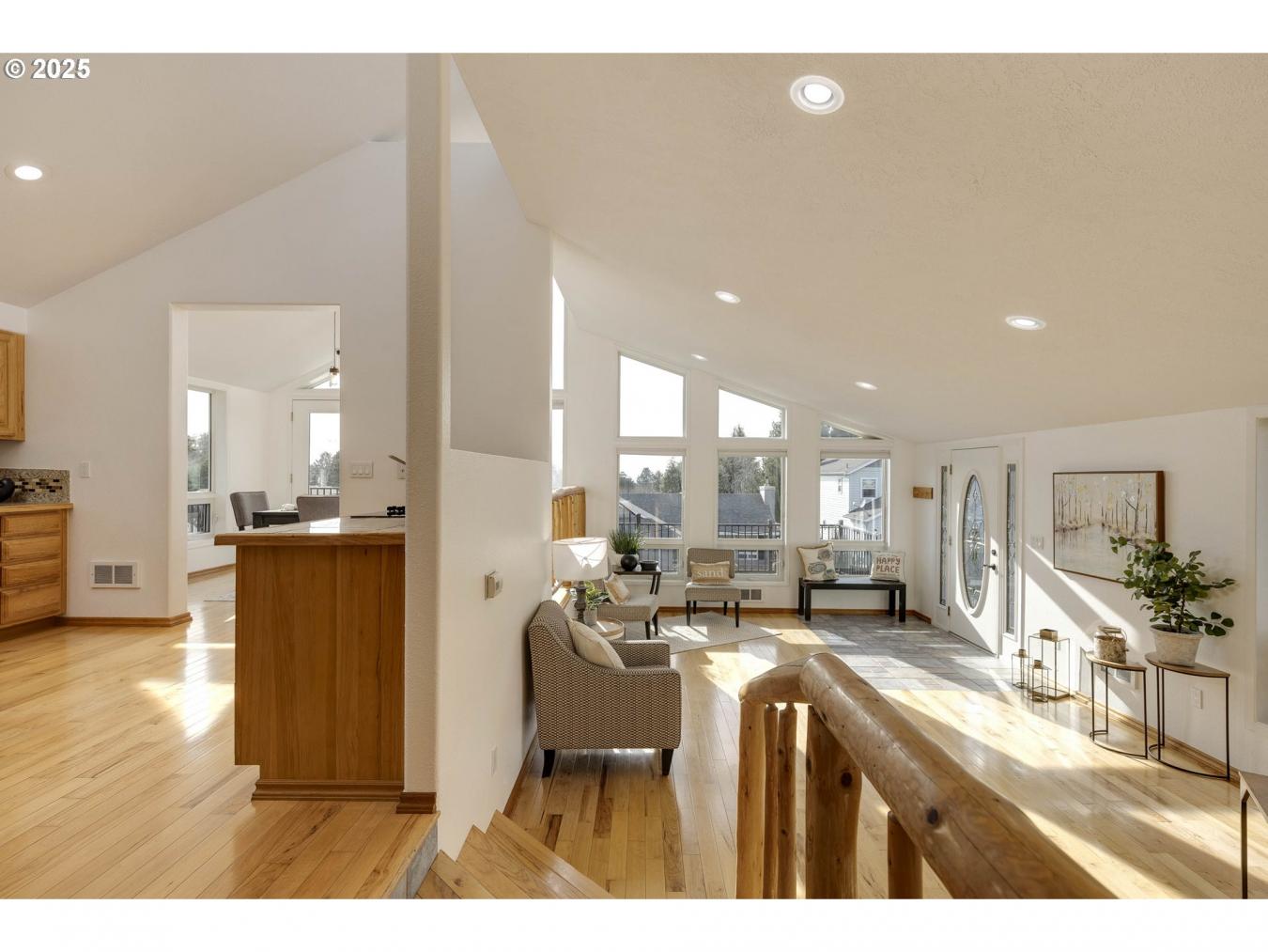RockawayBeach, Oregon, 97136, United States, 3 Bedrooms Bedrooms, ,2 BathroomsBathrooms,Residential,For Sale,1843270