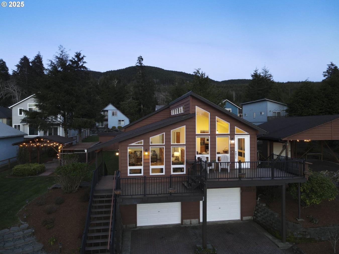 RockawayBeach, Oregon, 97136, United States, 3 Bedrooms Bedrooms, ,2 BathroomsBathrooms,Residential,For Sale,1843270