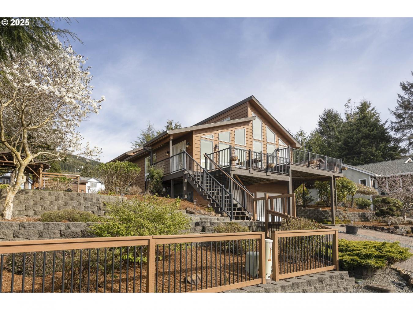 RockawayBeach, Oregon, 97136, United States, 3 Bedrooms Bedrooms, ,2 BathroomsBathrooms,Residential,For Sale,1843270