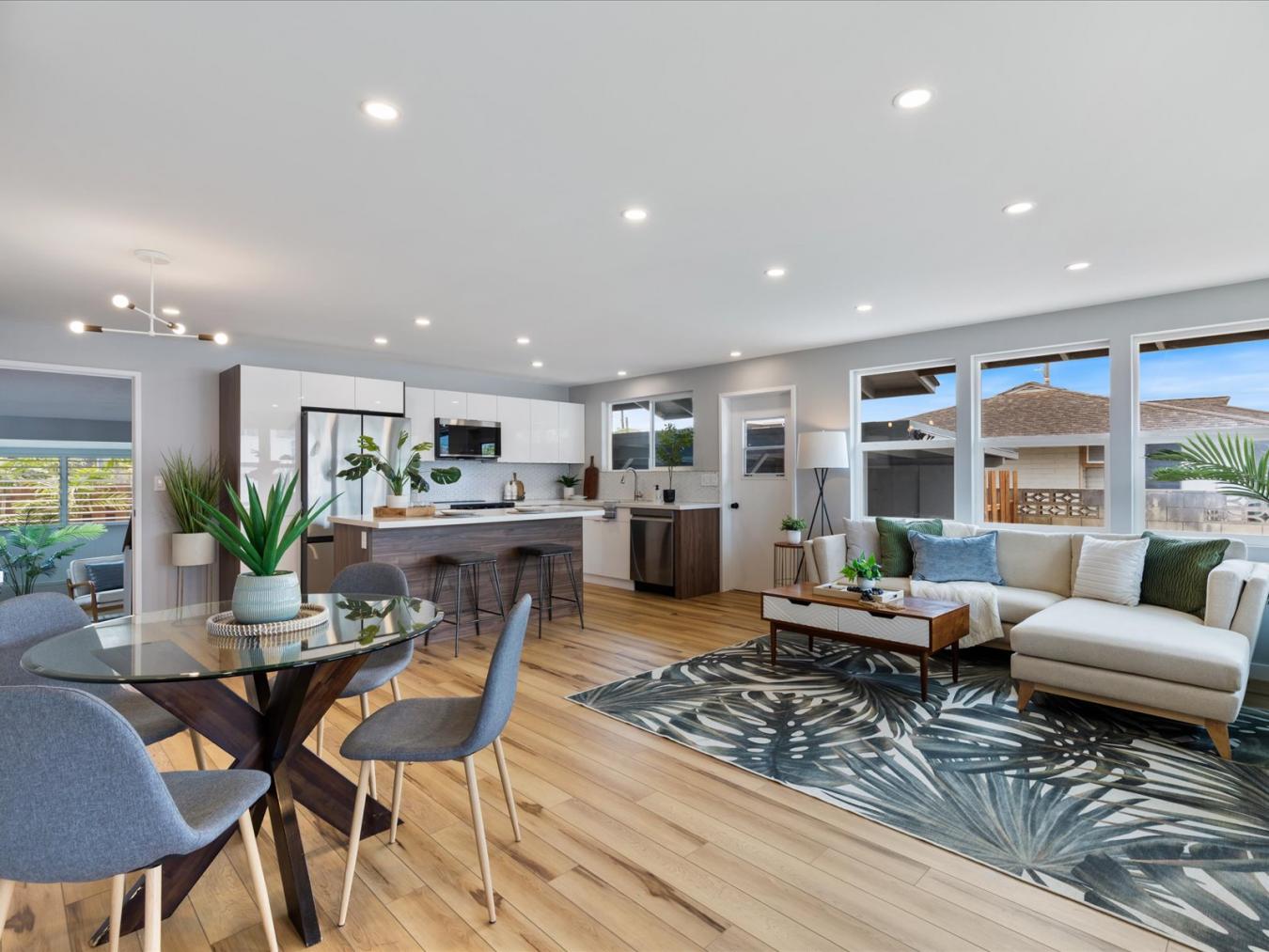 Kailua, Honolulu, 96734, United States, 3 Bedrooms Bedrooms, ,3 BathroomsBathrooms,Residential,For Sale,1843267