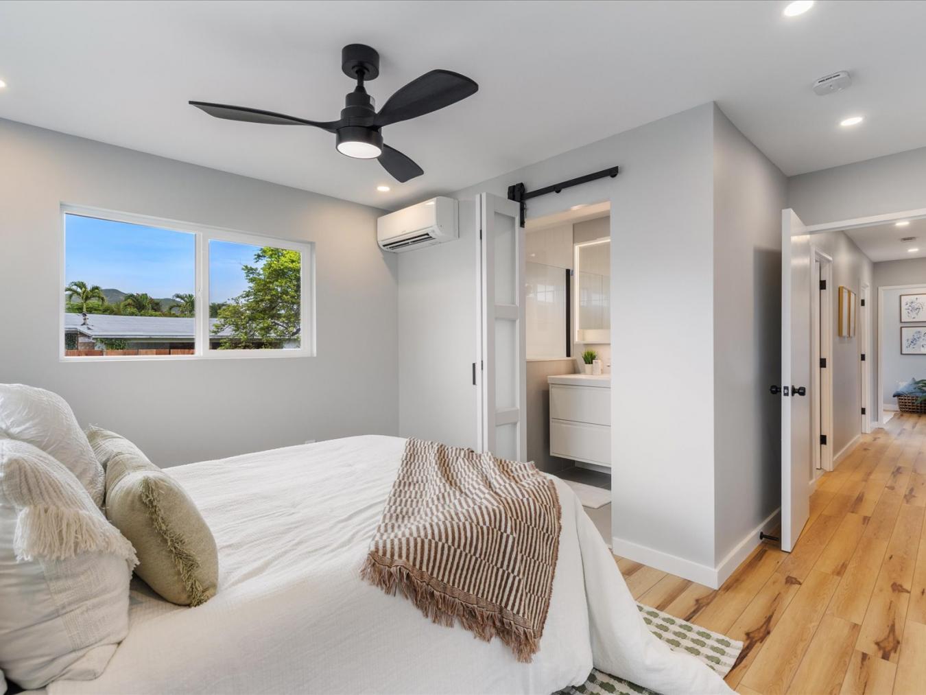 Kailua, Honolulu, 96734, United States, 3 Bedrooms Bedrooms, ,3 BathroomsBathrooms,Residential,For Sale,1843267