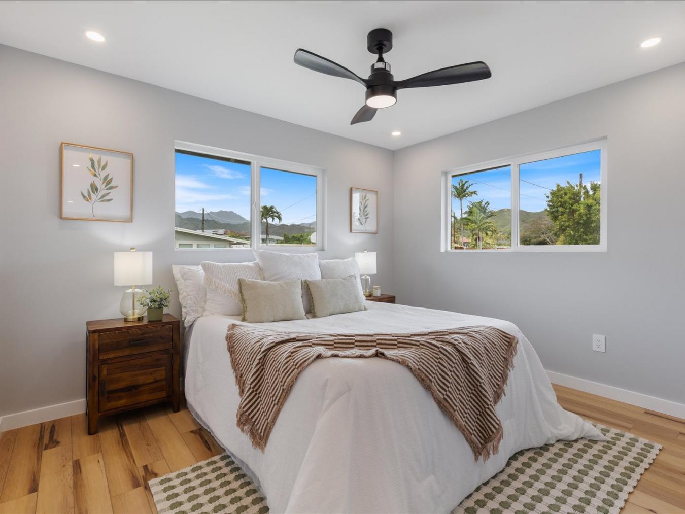 Kailua, Honolulu, 96734, United States, 3 Bedrooms Bedrooms, ,3 BathroomsBathrooms,Residential,For Sale,1843267
