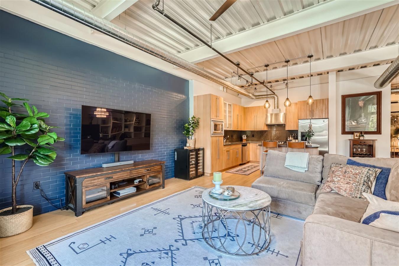 Boulder, Colorado, 80302, United States, 1 Bedroom Bedrooms, ,1 BathroomBathrooms,Residential,For Sale,1832121