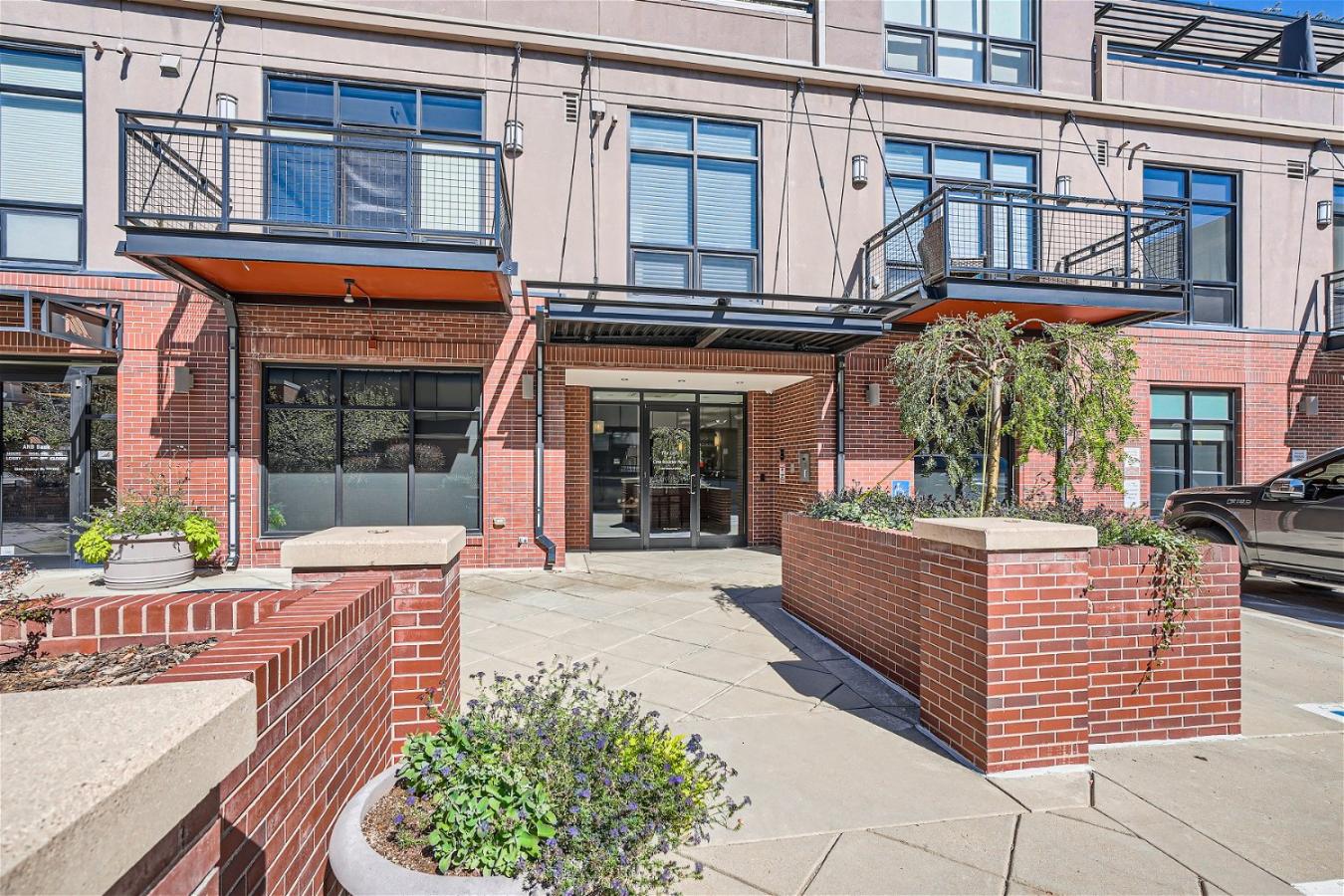 Boulder, Colorado, 80302, United States, 1 Bedroom Bedrooms, ,1 BathroomBathrooms,Residential,For Sale,1832121