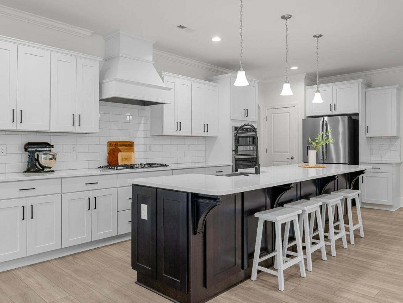 Taylors, Greenville, 29687, United States, 4 Bedrooms Bedrooms, ,3 BathroomsBathrooms,Residential,For Sale,1843264