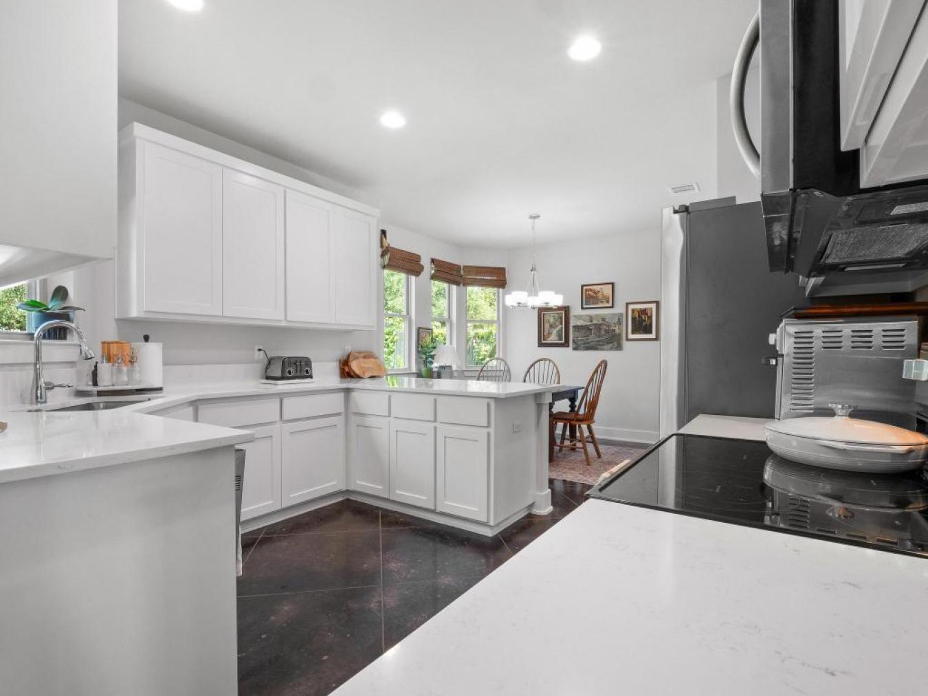 Dripping Springs, Texas, 78620, United States, 3 Bedrooms Bedrooms, ,2 BathroomsBathrooms,Residential,For Sale,1843261