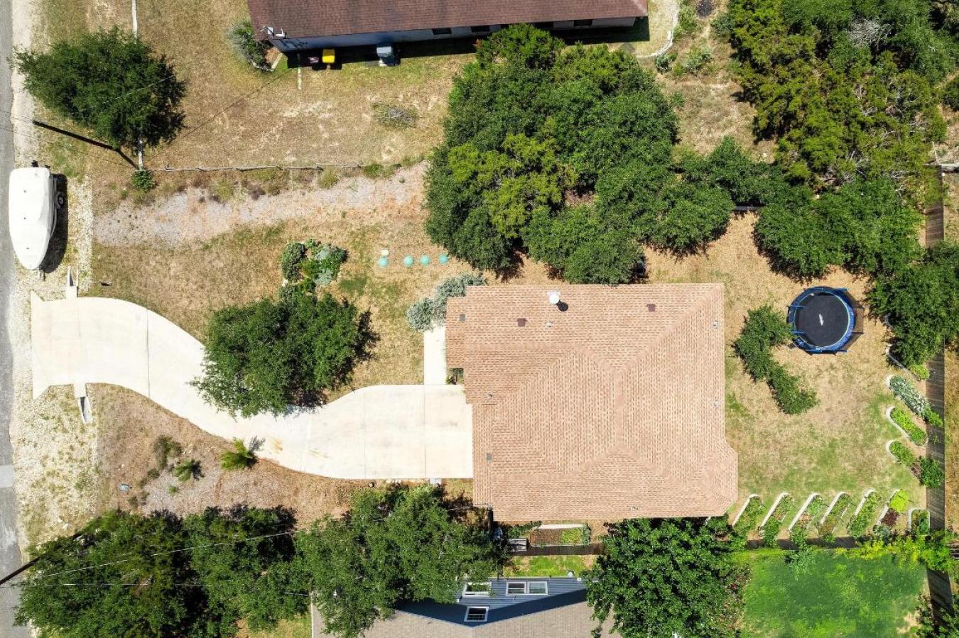 Dripping Springs, Texas, 78620, United States, 3 Bedrooms Bedrooms, ,2 BathroomsBathrooms,Residential,For Sale,1843261