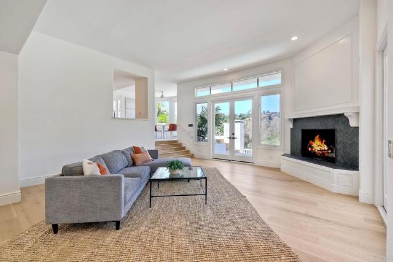 Rancho Santa Fe, California, 92067, United States, 5 Bedrooms Bedrooms, ,5 BathroomsBathrooms,Residential,For Sale,1843260