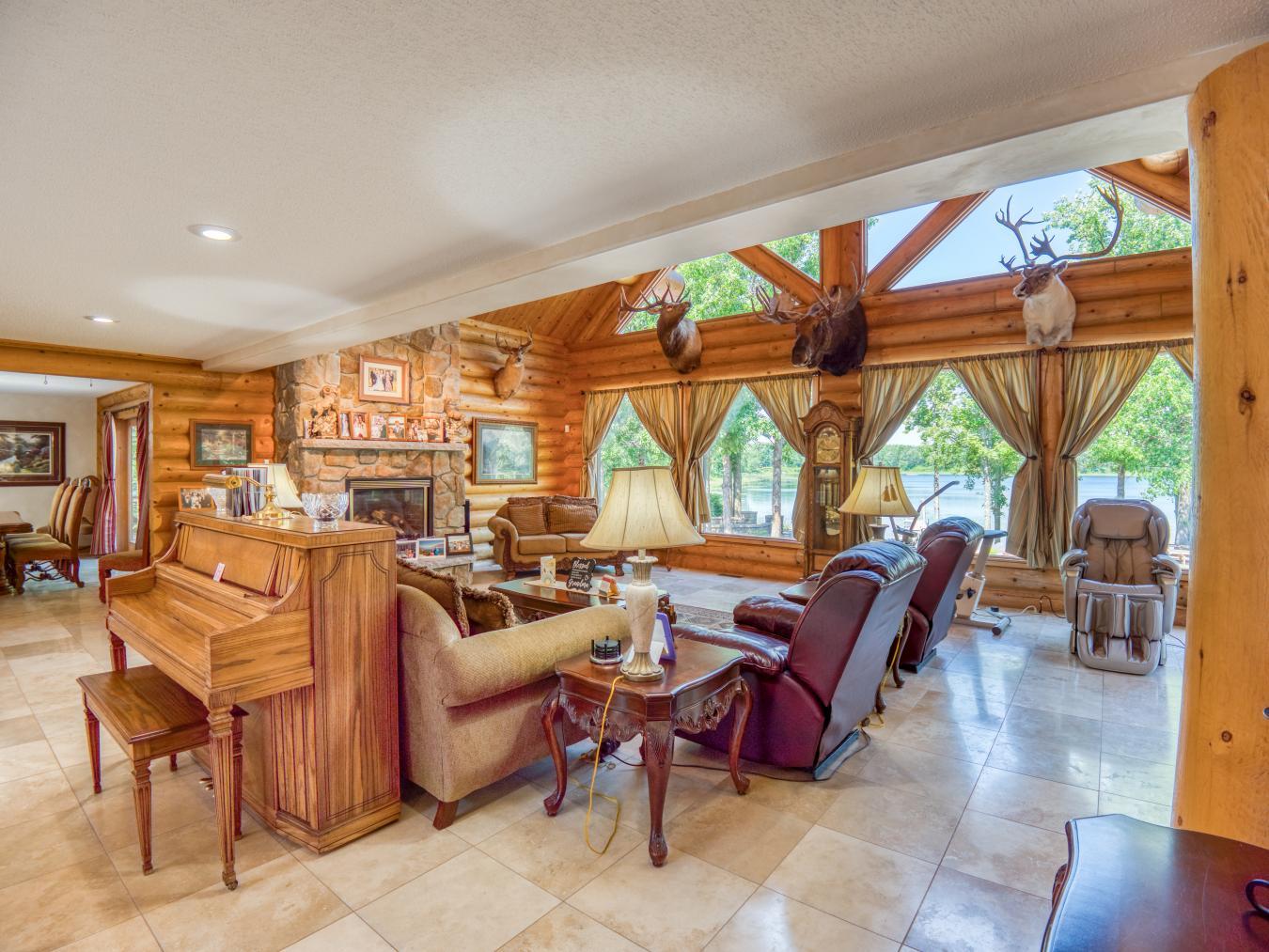 Puposky, Minnesota, 56667, United States, 5 Bedrooms Bedrooms, ,2 BathroomsBathrooms,Residential,For Sale,1832122