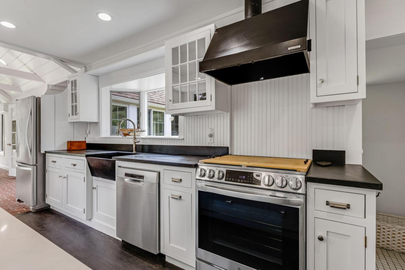 Orleans, Barnstable, 02653, United States, 3 Bedrooms Bedrooms, ,3 BathroomsBathrooms,Residential,For Sale,1843257