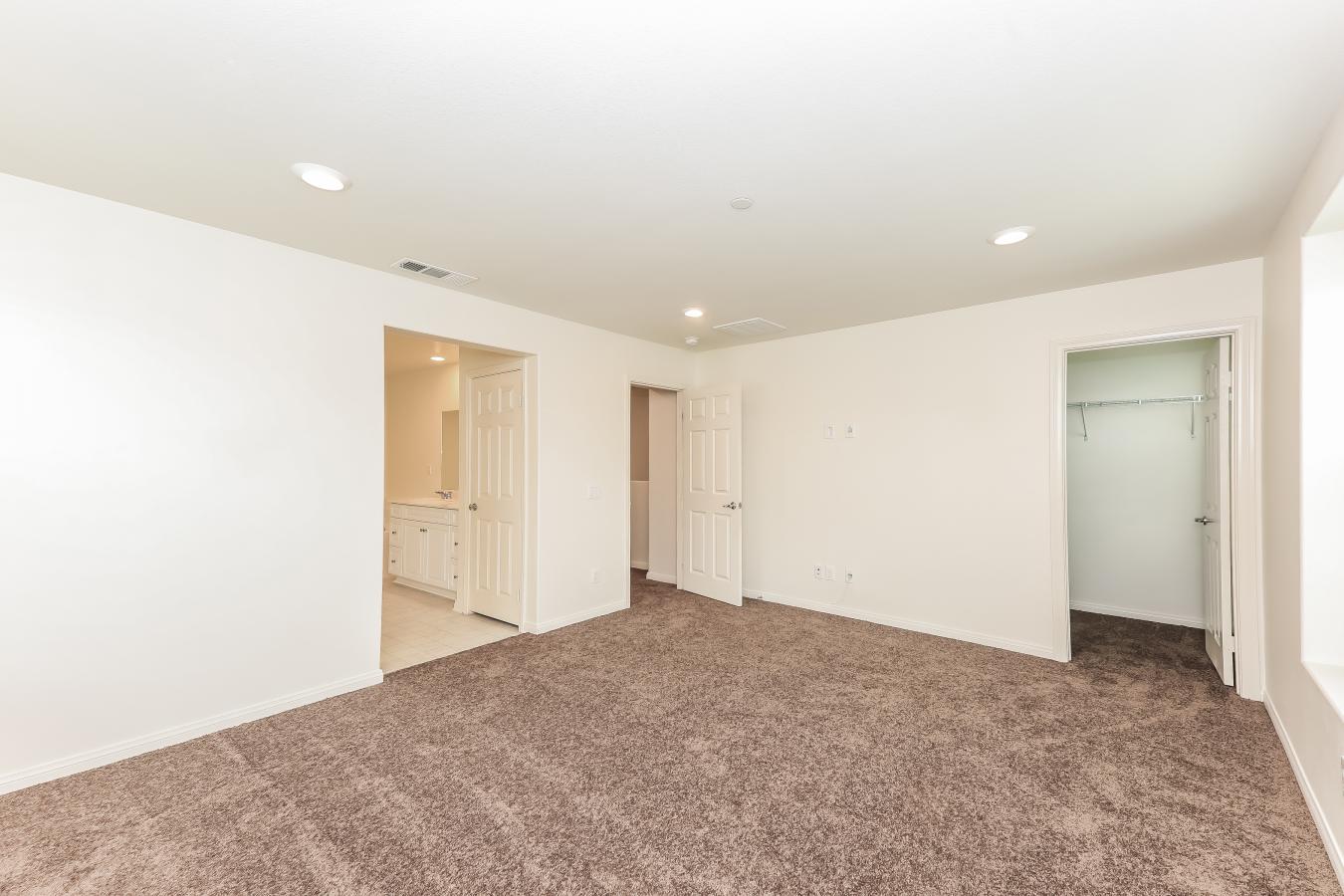 Chino, San Bernadino, 92660, United States, 5 Bedrooms Bedrooms, ,2 BathroomsBathrooms,Residential,For Sale,1843253