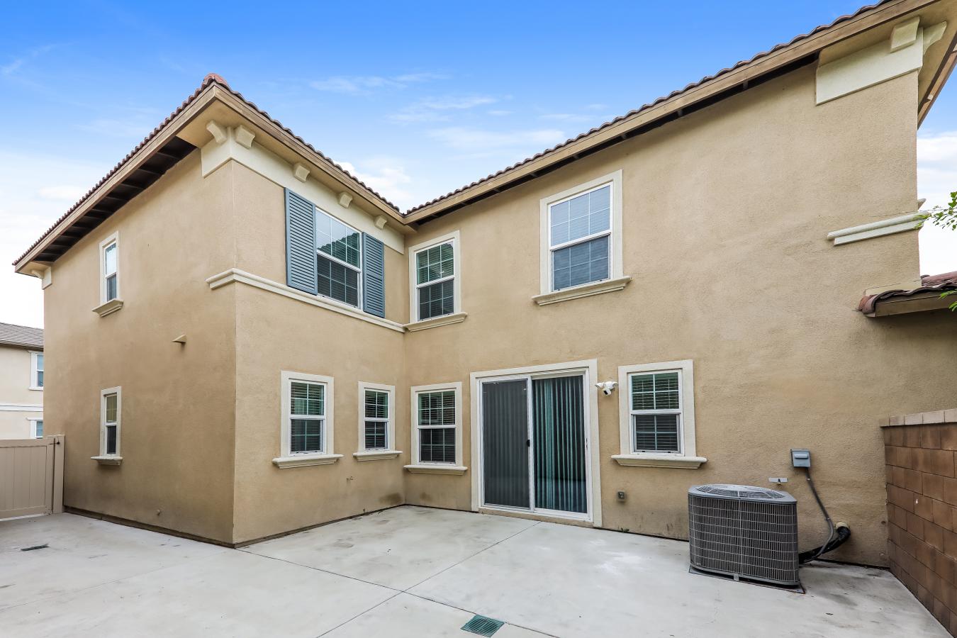 Chino, San Bernadino, 92660, United States, 5 Bedrooms Bedrooms, ,2 BathroomsBathrooms,Residential,For Sale,1843253