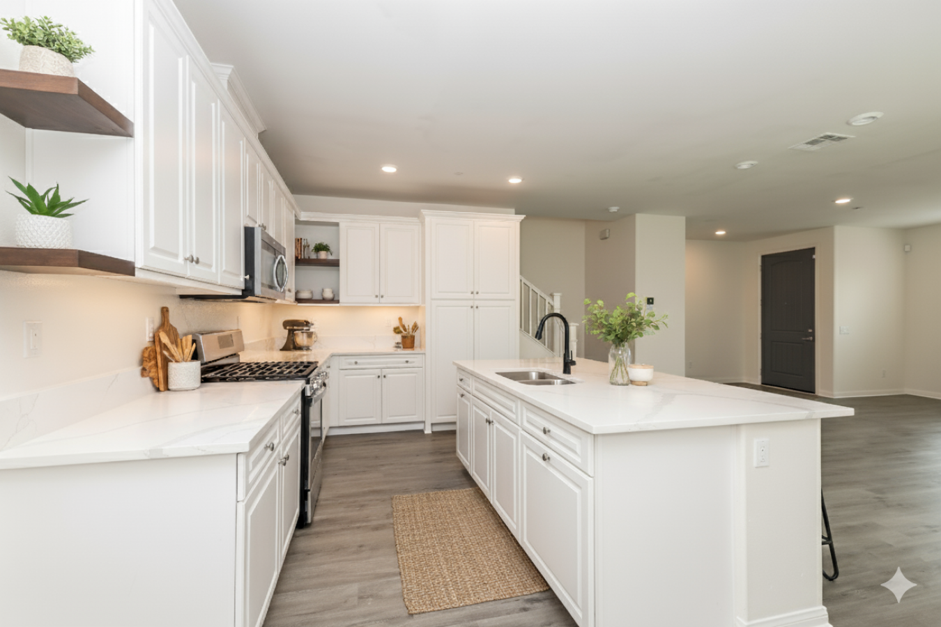 Chino, San Bernadino, 92660, United States, 5 Bedrooms Bedrooms, ,2 BathroomsBathrooms,Residential,For Sale,1843253