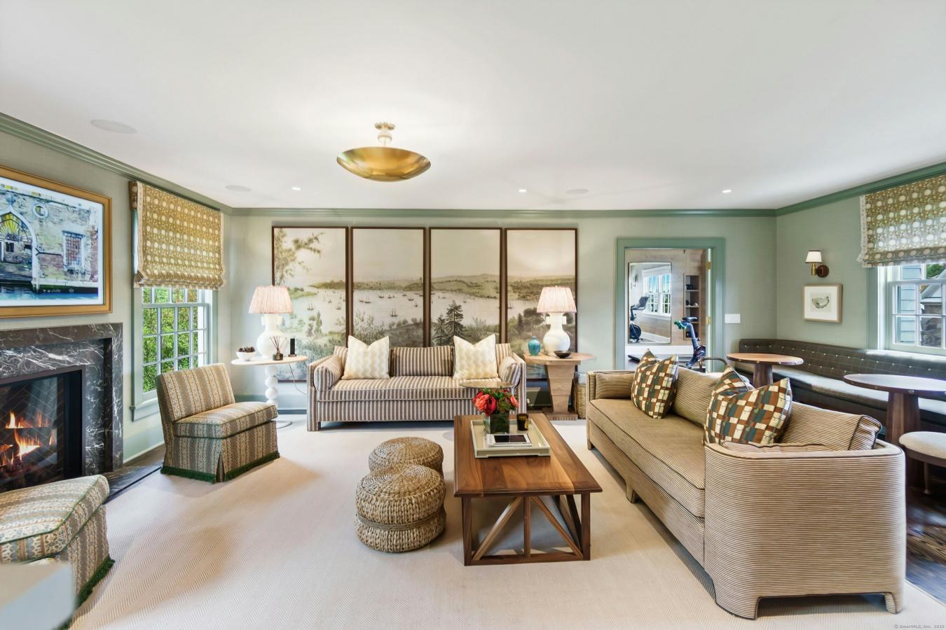 Darien, Connecticut, 06820, United States, 5 Bedrooms Bedrooms, ,5 BathroomsBathrooms,Residential,For Sale,1844494