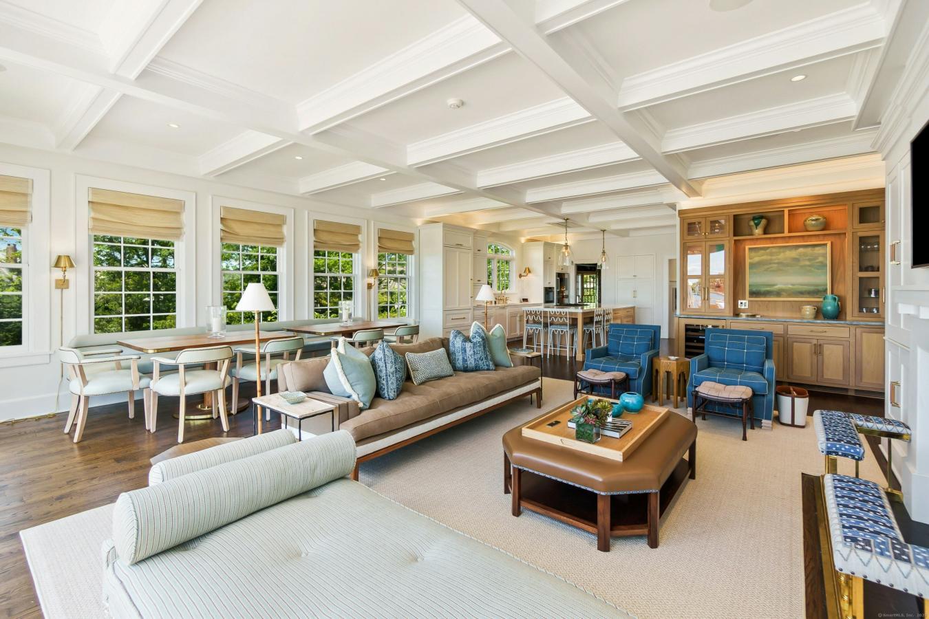 Darien, Connecticut, 06820, United States, 5 Bedrooms Bedrooms, ,5 BathroomsBathrooms,Residential,For Sale,1844494