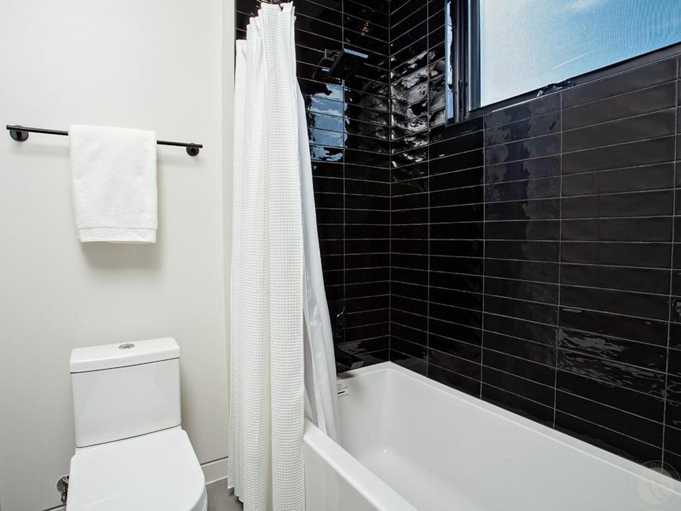 Billings, Montana, 59102, United States, 3 Bedrooms Bedrooms, ,2 BathroomsBathrooms,Residential,For Sale,1843249