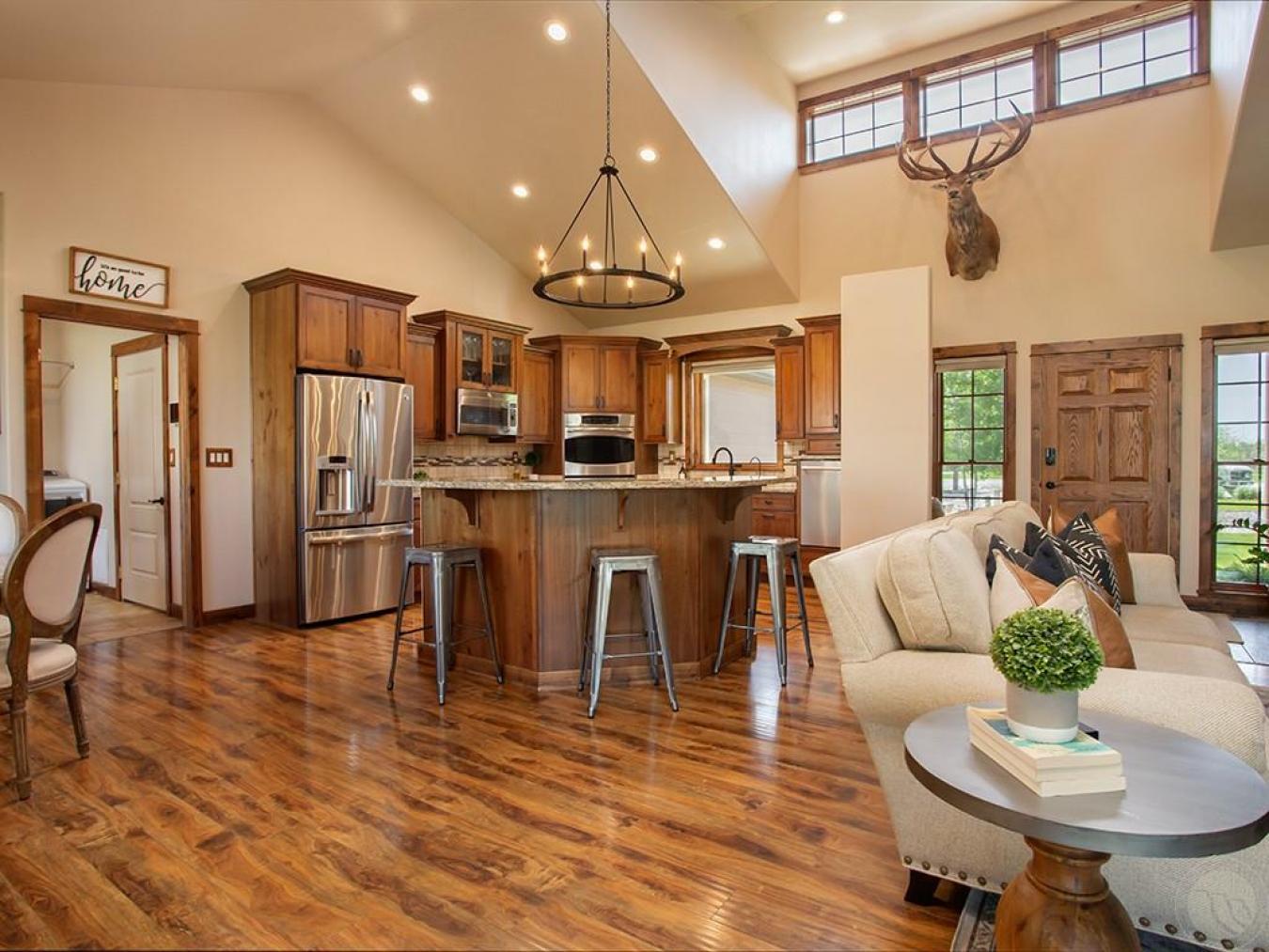 Billings, Montana, 59106, United States, 4 Bedrooms Bedrooms, ,3 BathroomsBathrooms,Residential,For Sale,1843248