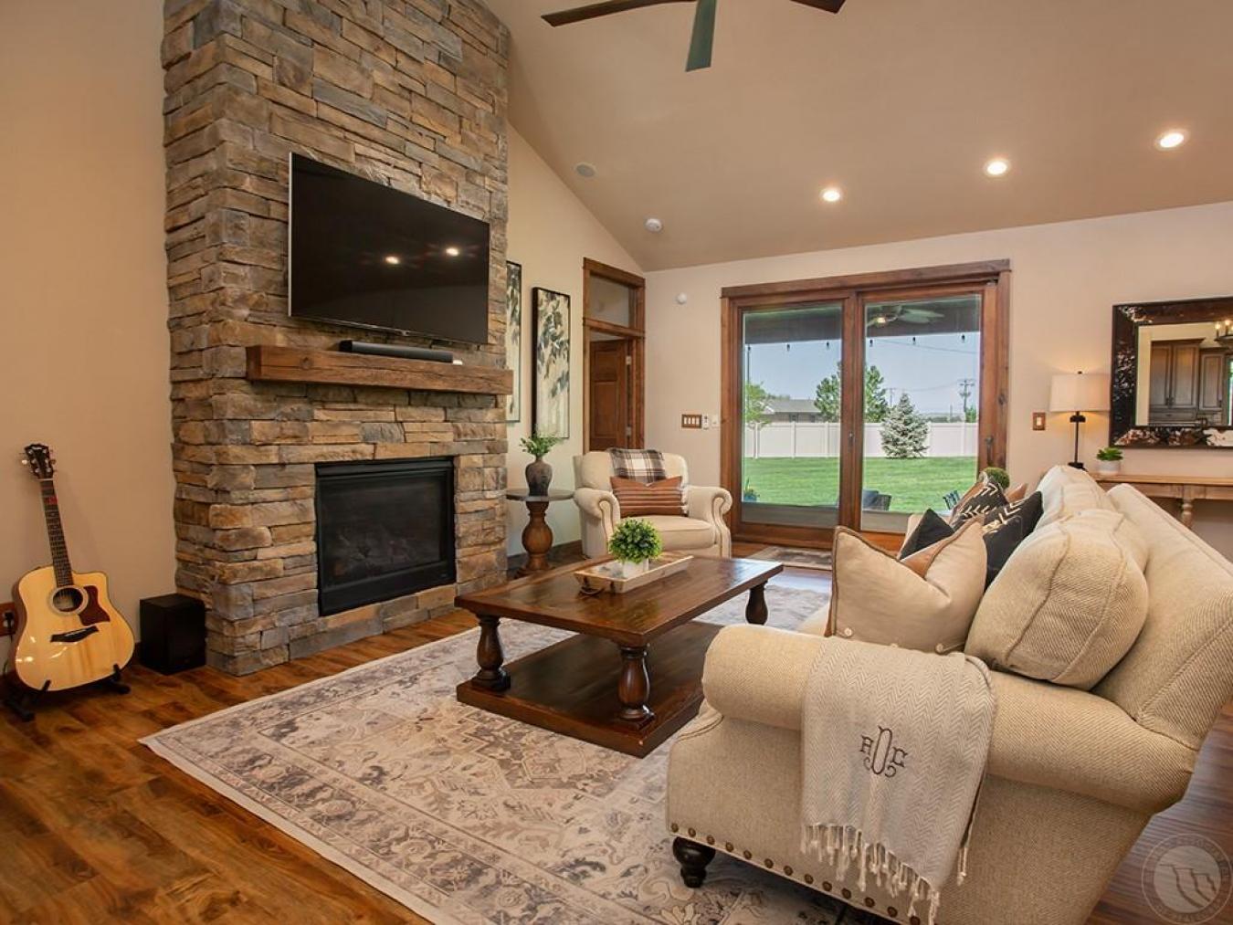 Billings, Montana, 59106, United States, 4 Bedrooms Bedrooms, ,3 BathroomsBathrooms,Residential,For Sale,1843248