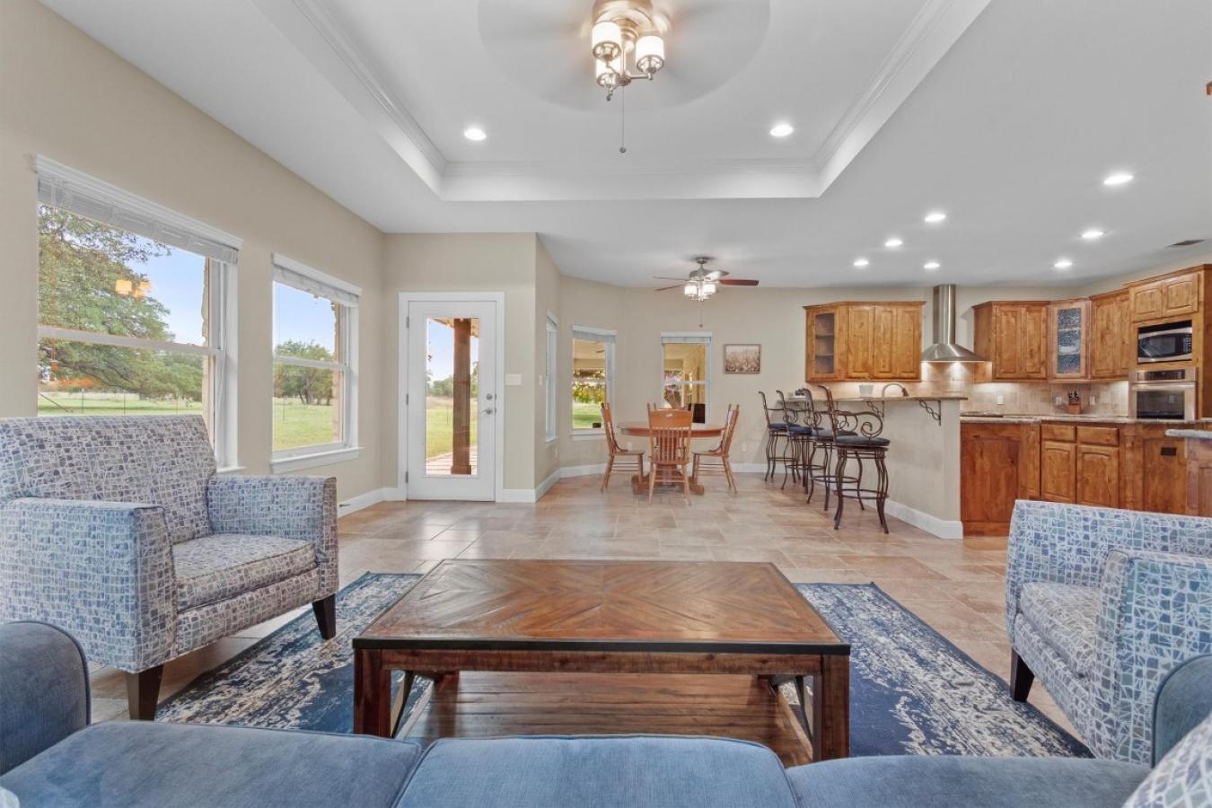 Georgetown, Texas, 78633, United States, 6 Bedrooms Bedrooms, ,4 BathroomsBathrooms,Residential,For Sale,1844462