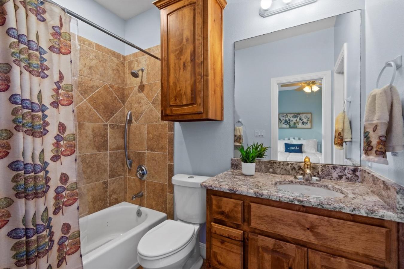 Georgetown, Texas, 78633, United States, 6 Bedrooms Bedrooms, ,4 BathroomsBathrooms,Residential,For Sale,1844462