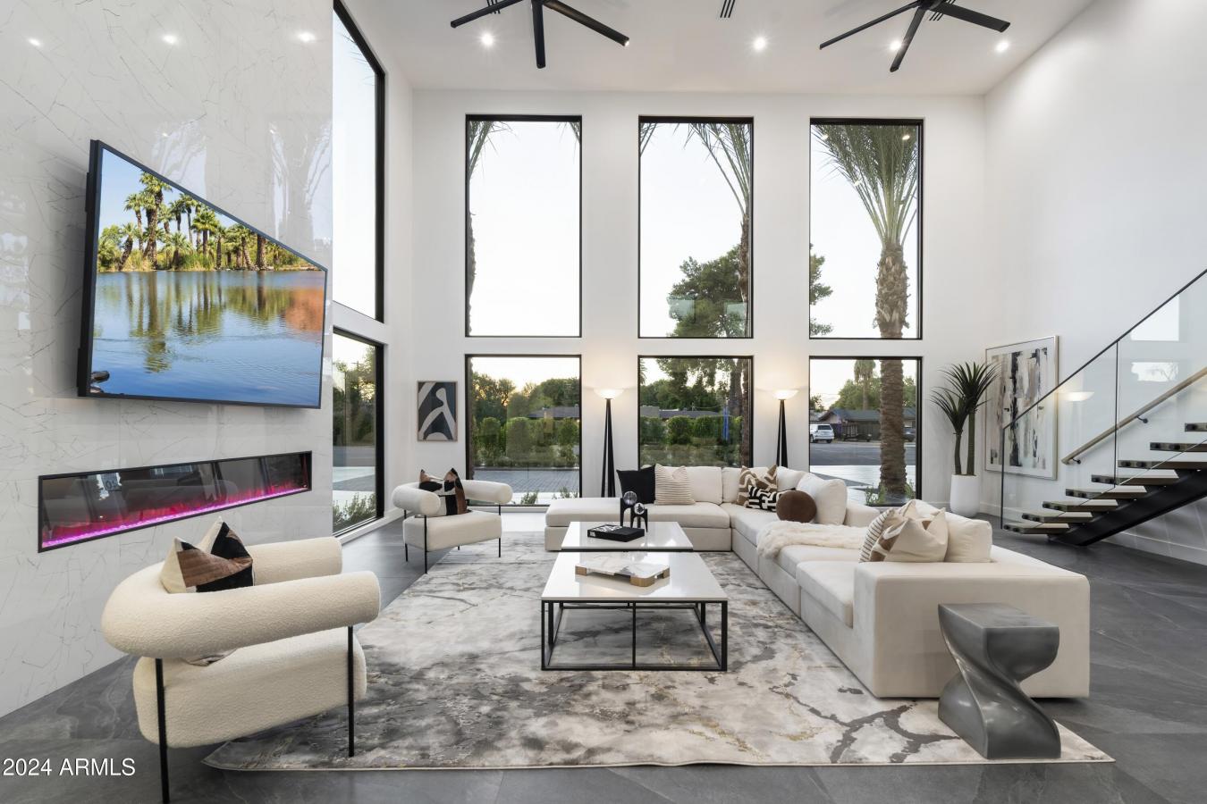 Phoenix, Arizona, 85021, United States, 6 Bedrooms Bedrooms, ,6 BathroomsBathrooms,Residential,For Sale,1844461