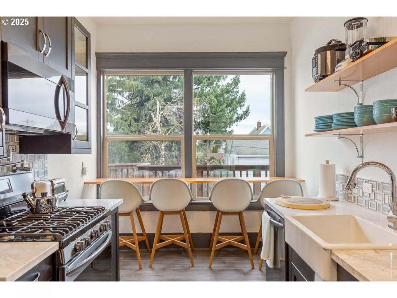 Portland, Oregon, 97217, United States, ,Residential,For Sale,1844460