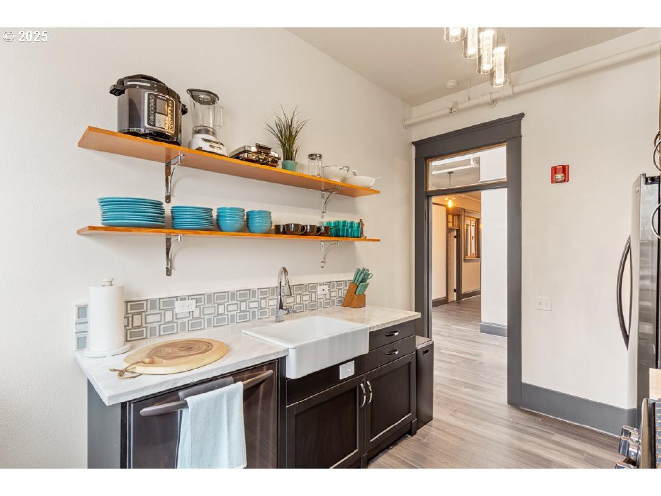 Portland, Oregon, 97217, United States, ,Residential,For Sale,1844460