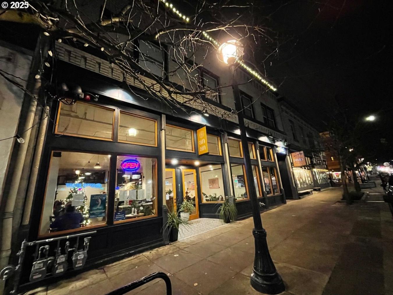 Portland, Oregon, 97217, United States, ,Residential,For Sale,1844460