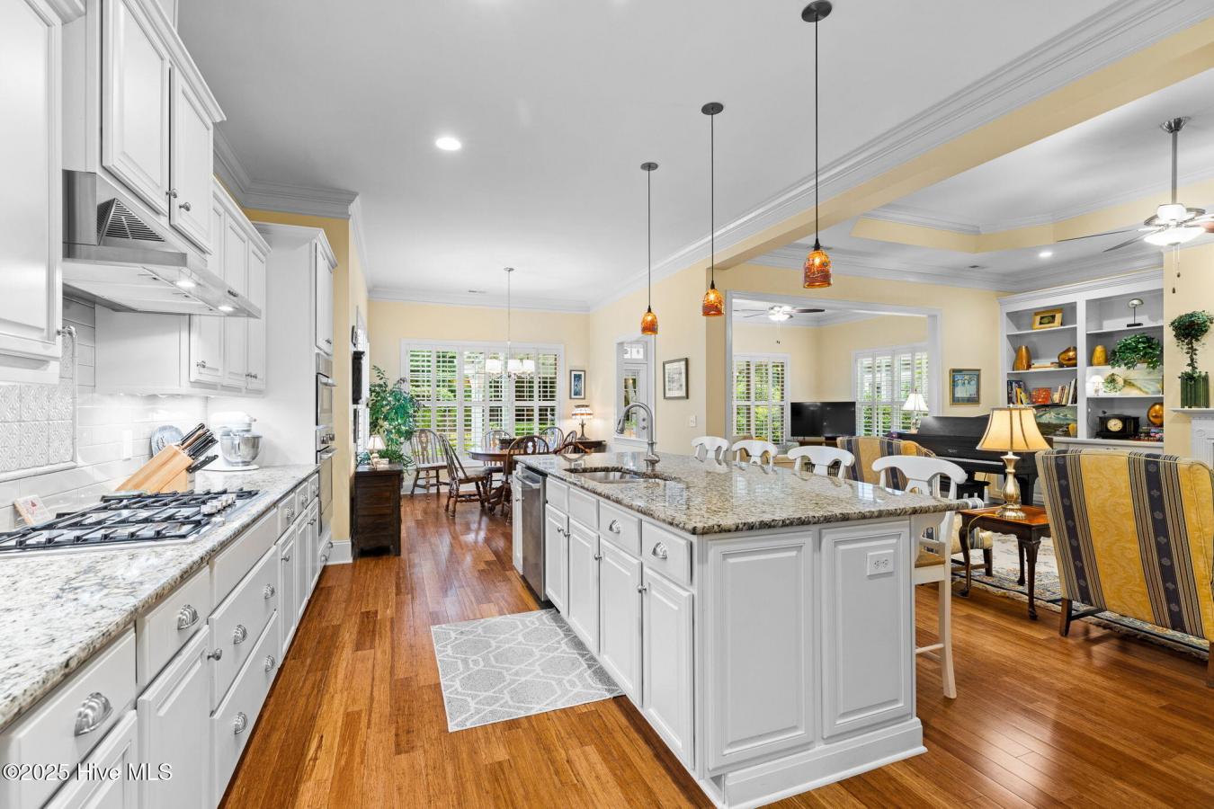 Wilmington, North Carolina, 28409, United States, 4 Bedrooms Bedrooms, ,3 BathroomsBathrooms,Residential,For Sale,1844451