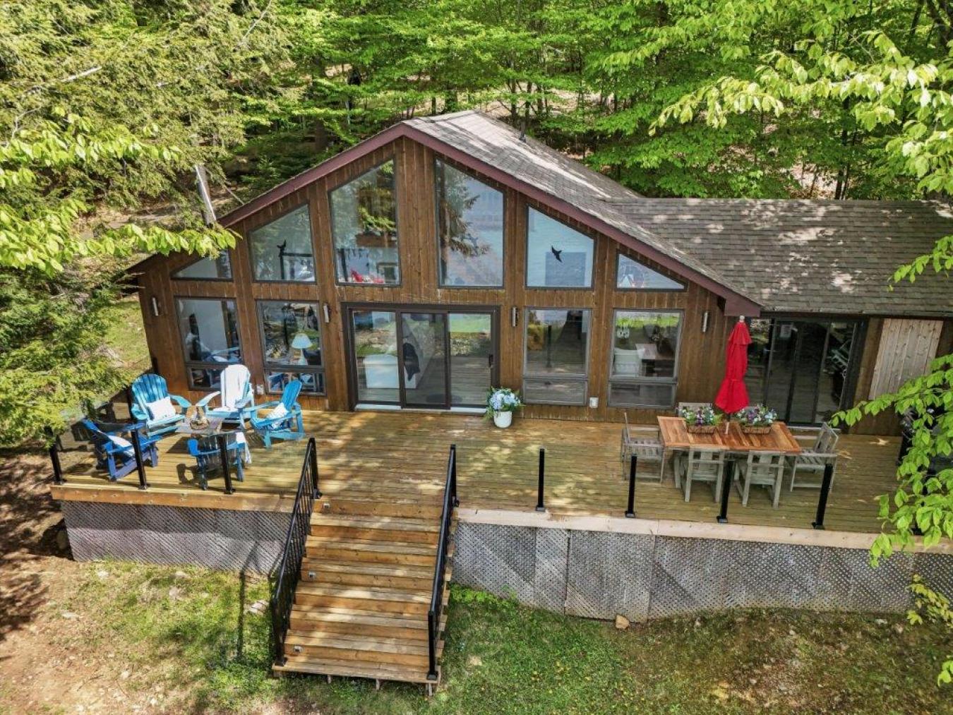 Lake Of Bays, Muskoka, P0B 1A0, Canada, 3 Bedrooms Bedrooms, ,1 BathroomBathrooms,Residential,For Sale,1844449