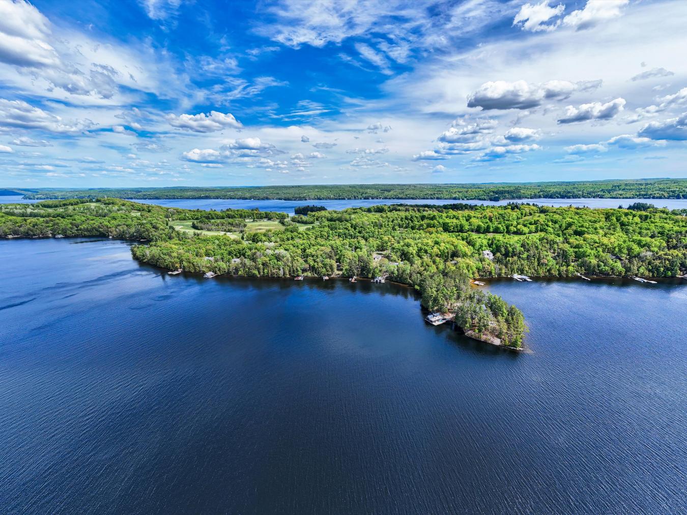 Lake Of Bays, Muskoka, P0B 1A0, Canada, 3 Bedrooms Bedrooms, ,1 BathroomBathrooms,Residential,For Sale,1844449