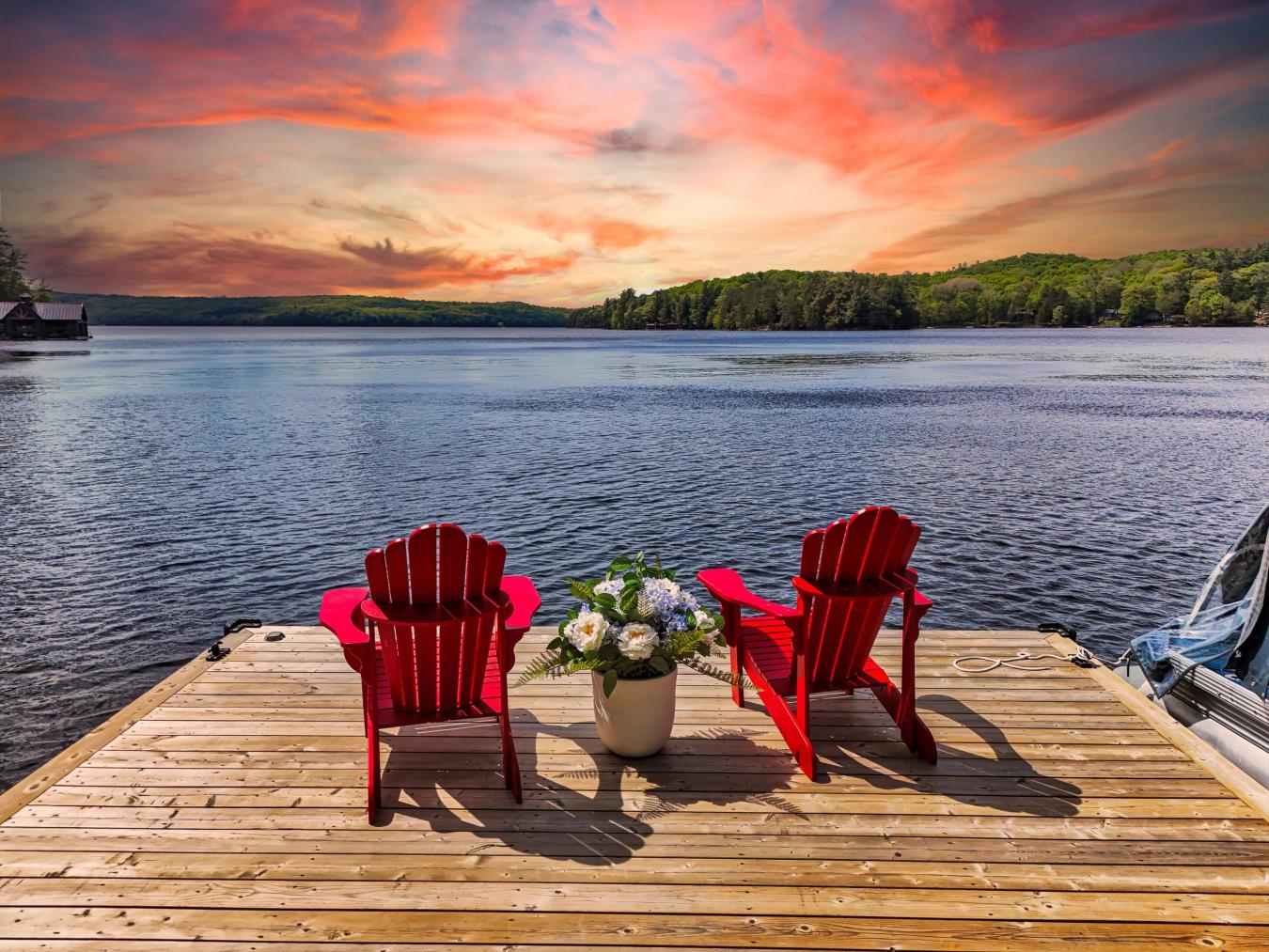 Lake Of Bays, Muskoka, P0B 1A0, Canada, 3 Bedrooms Bedrooms, ,1 BathroomBathrooms,Residential,For Sale,1844449 Lake Of Bays, Muskoka, P0B 1A0, Canada, 3 Bedrooms Bedrooms, ,1 BathroomBathrooms,Residential,For Sale,1844449