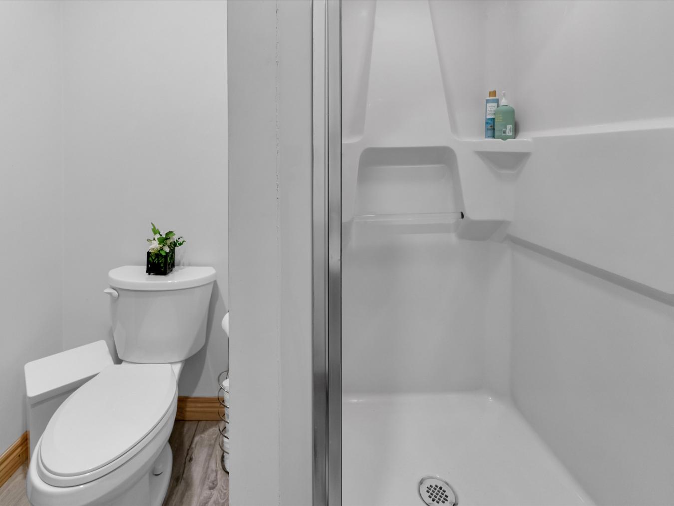 Lake Of Bays, Muskoka, P0B 1A0, Canada, 3 Bedrooms Bedrooms, ,1 BathroomBathrooms,Residential,For Sale,1844449