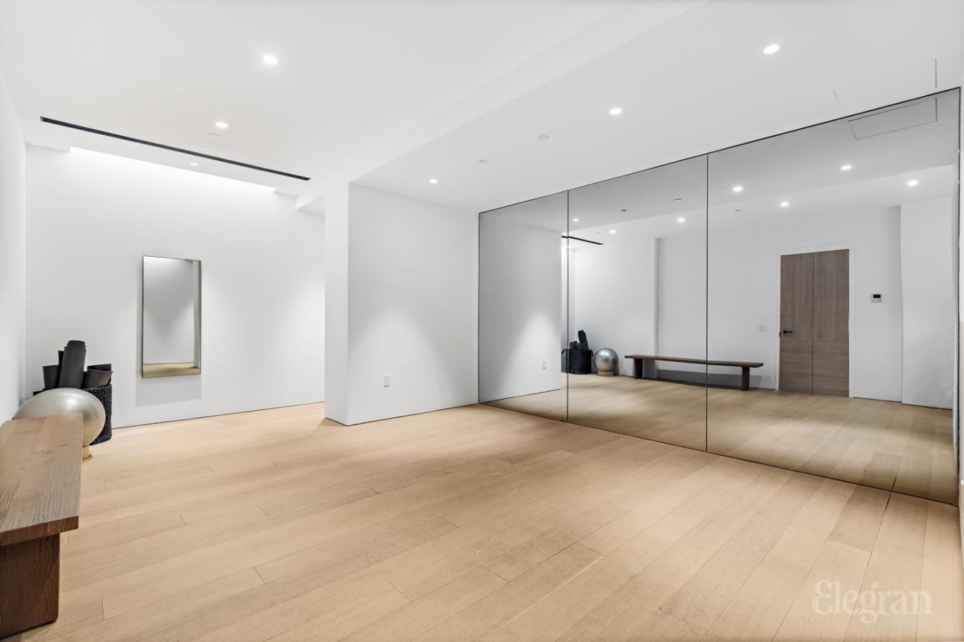 New York, New York, 10001-1314, United States, 3 Bedrooms Bedrooms, ,3 BathroomsBathrooms,Residential,For Sale,1839649