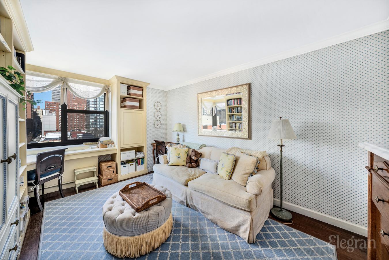 New York, New York, 10128, United States, 2 Bedrooms Bedrooms, ,2 BathroomsBathrooms,Residential,For Sale,1839648