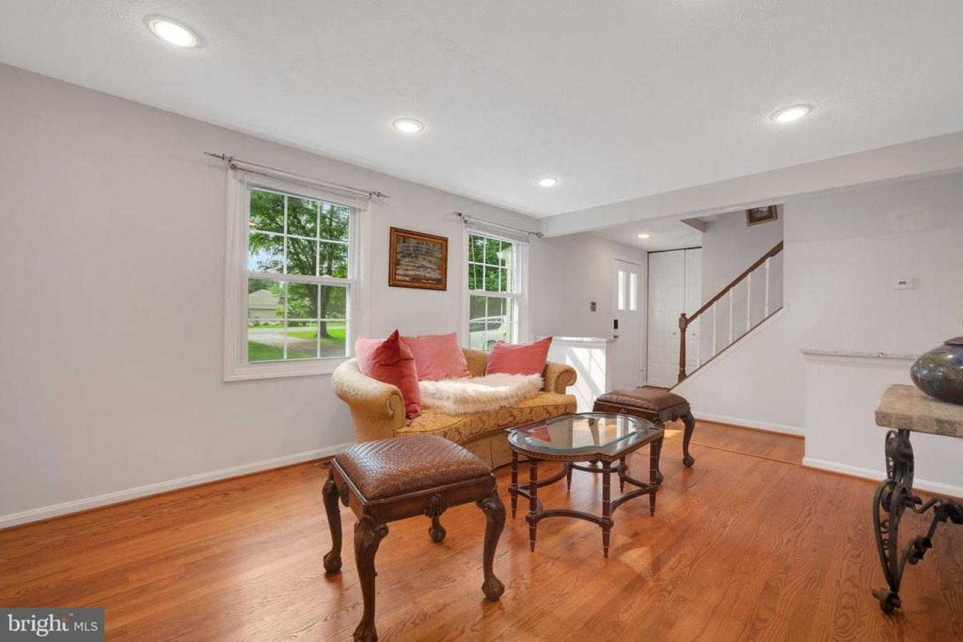 Great Falls, Virginia, 22066, United States, 5 Bedrooms Bedrooms, ,3 BathroomsBathrooms,Residential,For Sale,1844447